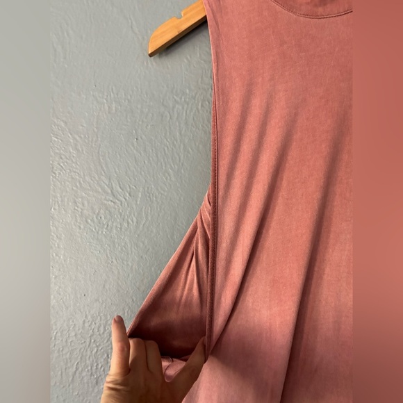 Audrey 3+1 | Mock Neck | Twist Back Dress | Flowy & Soft | M (Size Faded) - Picture 11 of 11